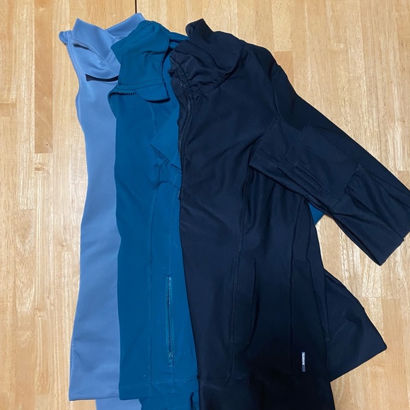 3 Long Sleeve Zippered Athletic Tops - Picture 2 of 2